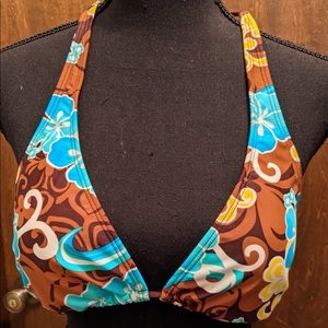 Bikini Top w/ removable pads. Sz L